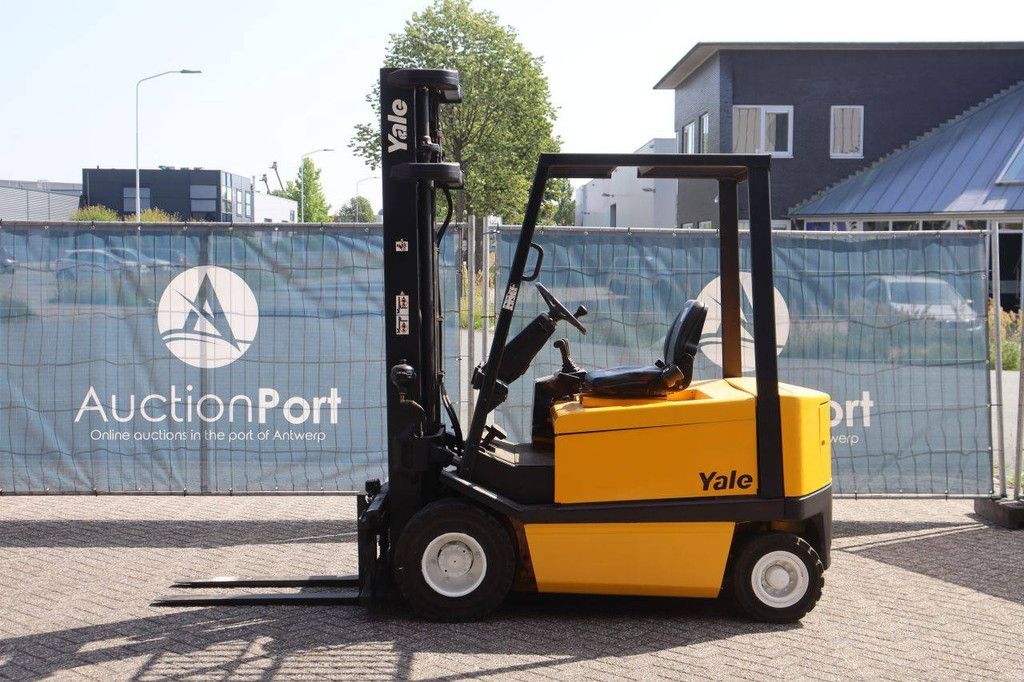 Gabelstapler Yale ERP20ALF Elektro 1680 kg 6,0 m 1999