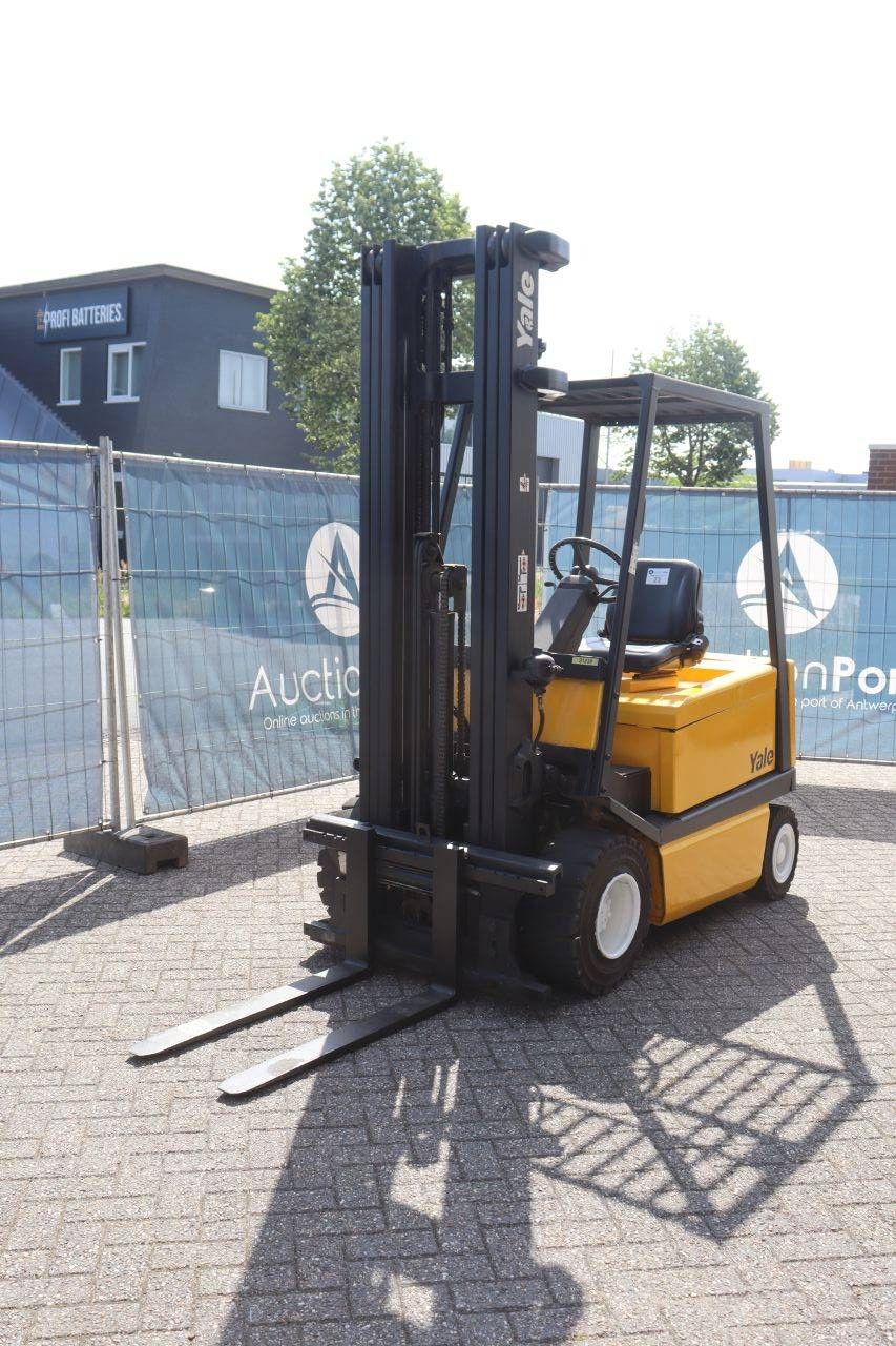 Gabelstapler Yale ERP20ALF Elektro 1680 kg 6,0 m 1999