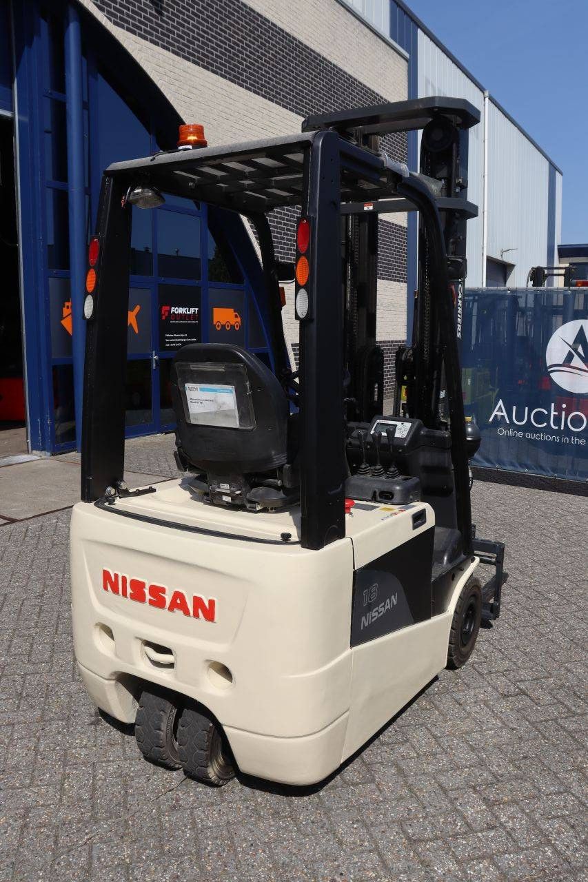 Nissan A1N1L18Q Elektro-Gabelstapler, 950 kg, 5,75 m, Baujahr 2012