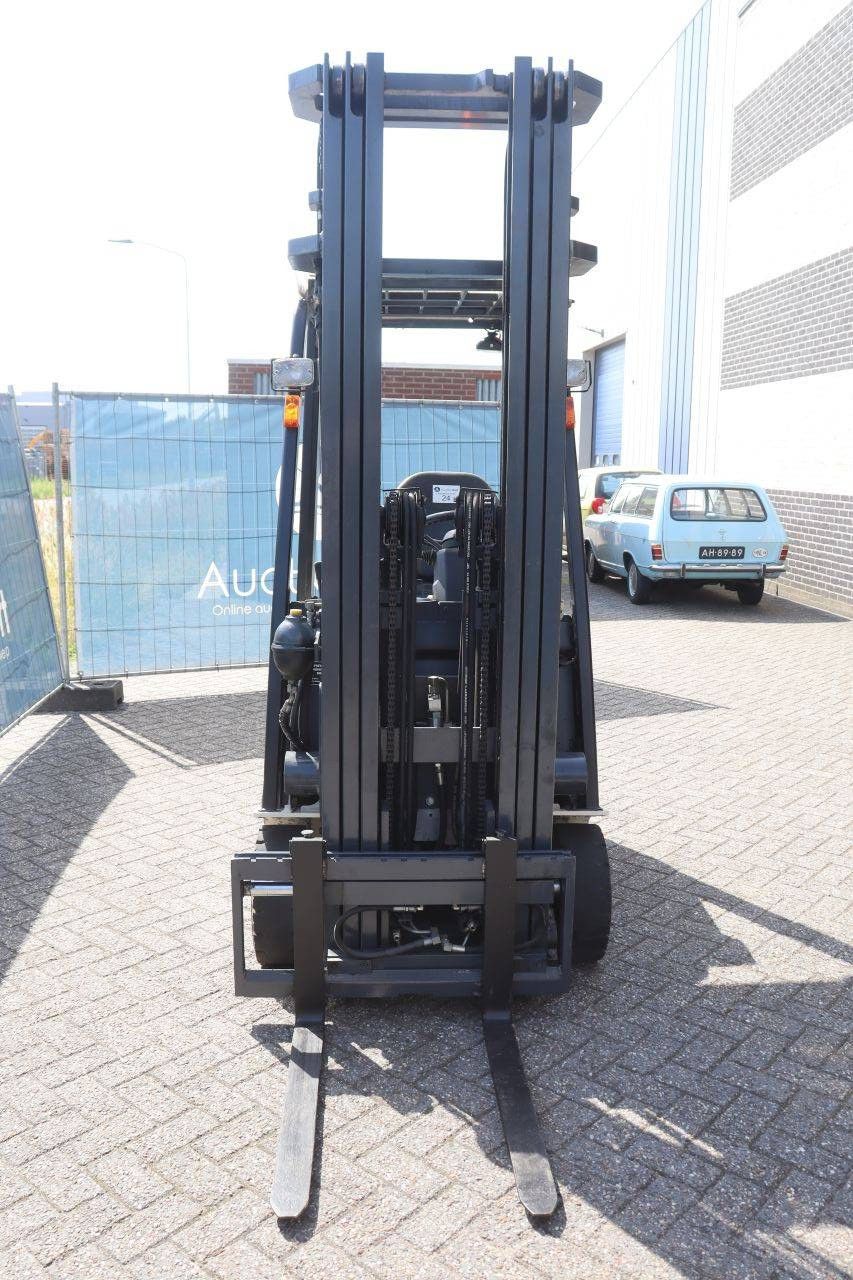 Nissan A1N1L18Q Elektro-Gabelstapler, 950 kg, 5,75 m, Baujahr 2012