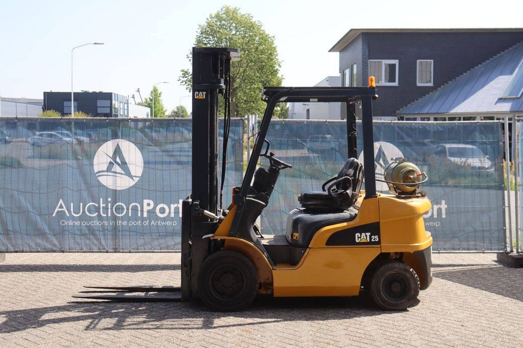 Heftruck Caterpillar GP25NT LPG 2500kg 5.5m 2019