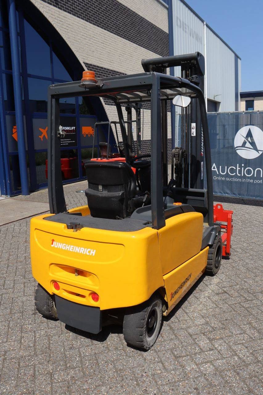 Gabelstapler Jungheinrich EFG 320 Elektro 1900 kg 2,5 m 2005