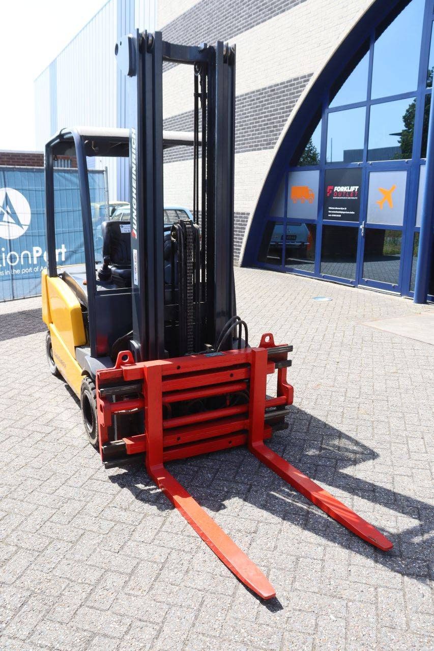 Gabelstapler Jungheinrich EFG 320 Elektro 1900 kg 2,5 m 2005