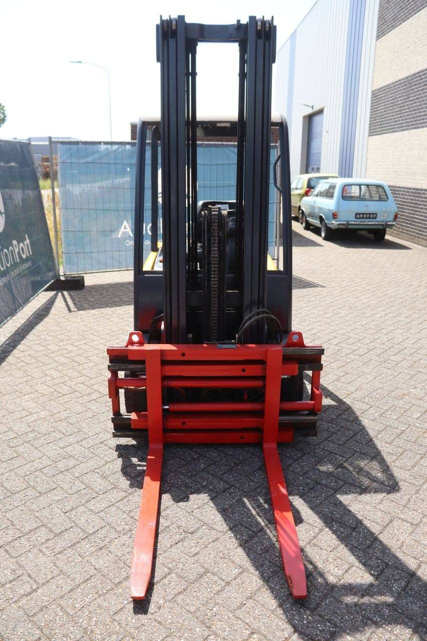 Gabelstapler Jungheinrich EFG 320 Elektro 1900 kg 2,5 m 2005