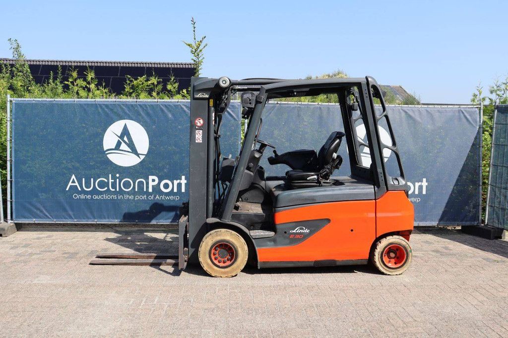 Linde E30L-01 Elektrogabelstapler 3000 kg 2015