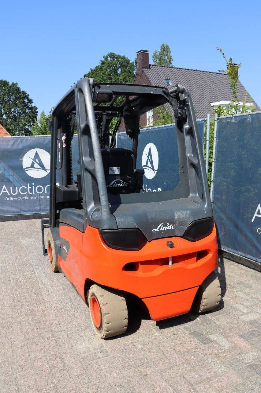 Linde E30L-01 Elektrogabelstapler 3000 kg 2015