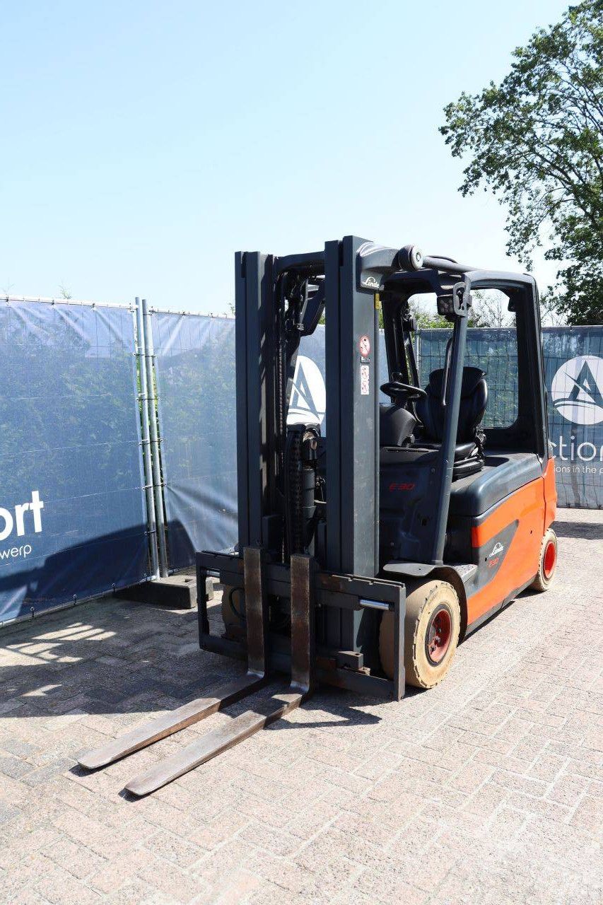 Linde E30L-01 Elektrogabelstapler 3000 kg 2015