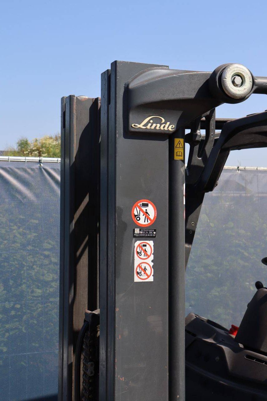 Linde E30L-01 Elektrogabelstapler 3000 kg 2015
