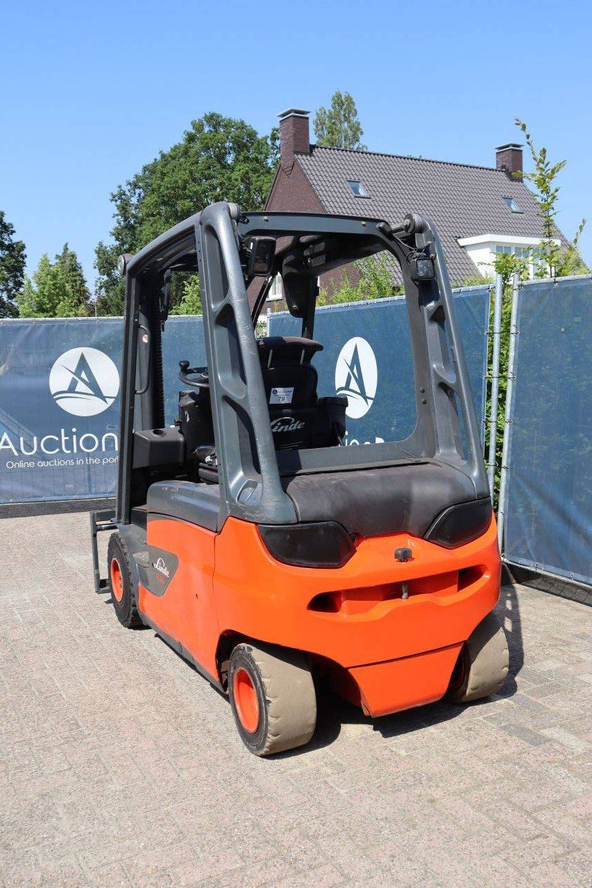 Linde E30L-01 Electric Forklift 3000kg 2015