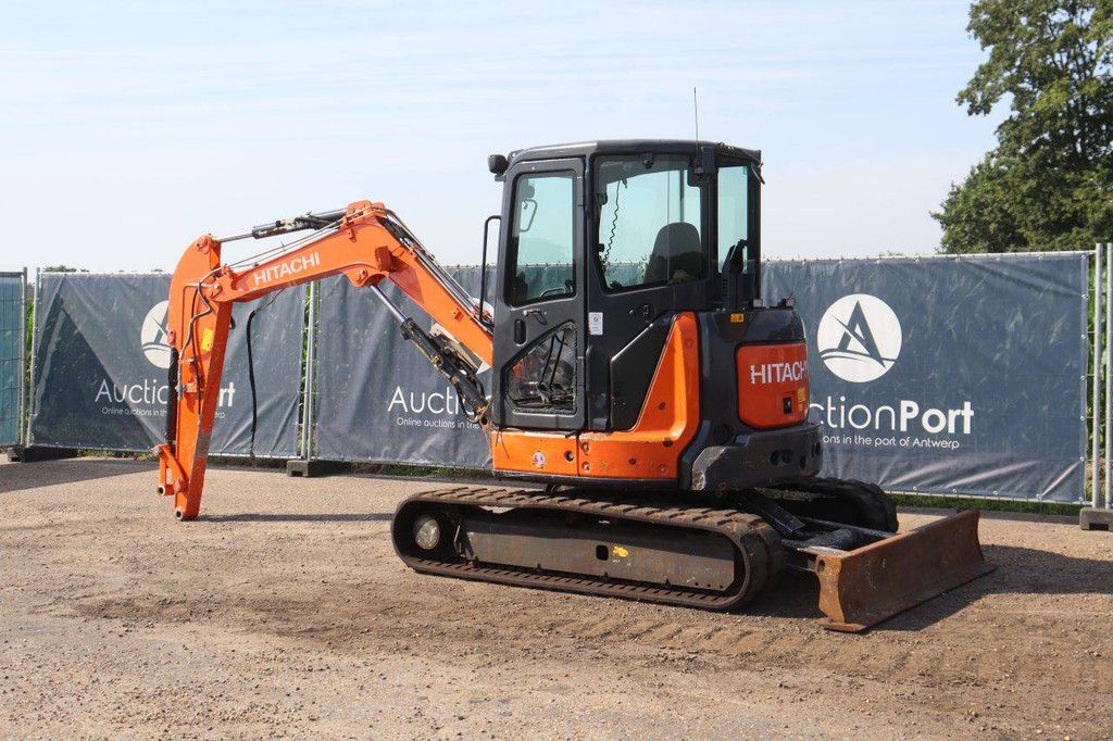 Raupenbagger Hitachi ZX48U-5A CLR Diesel 28,2 kW 2017