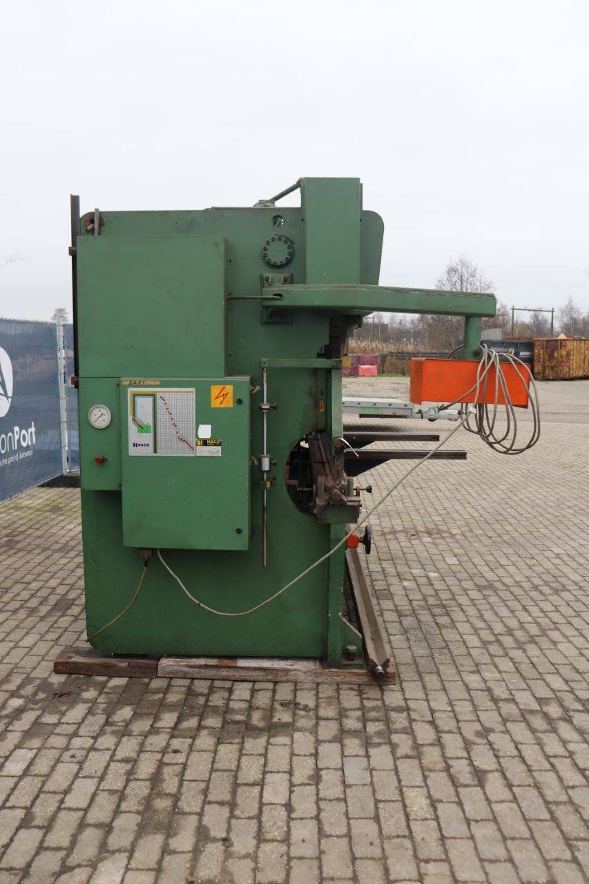 Abkantpresse Haco PPH30135 elektrisch 135 t 1989