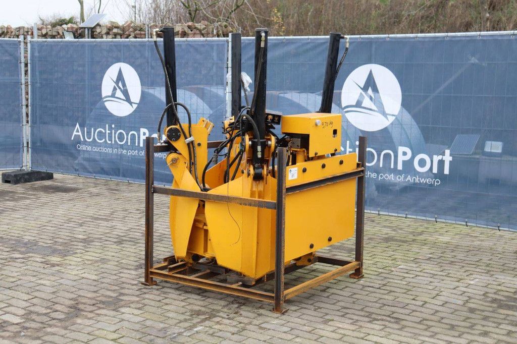 Hydraulische Baumpflanzmaschinen