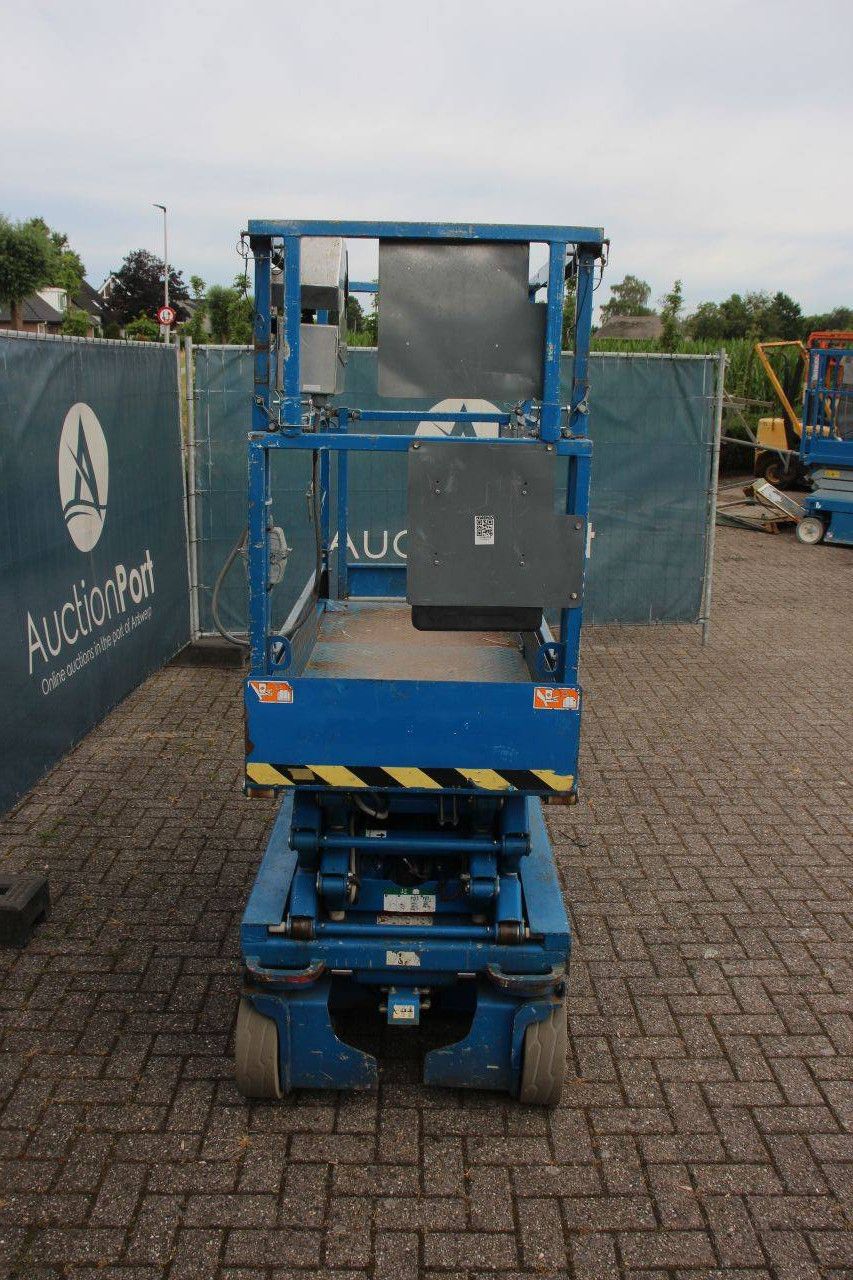 Skyjack SJ III Scherenarbeitsbühne 3219 Elektrisch 227 kg 7,8 m 2015