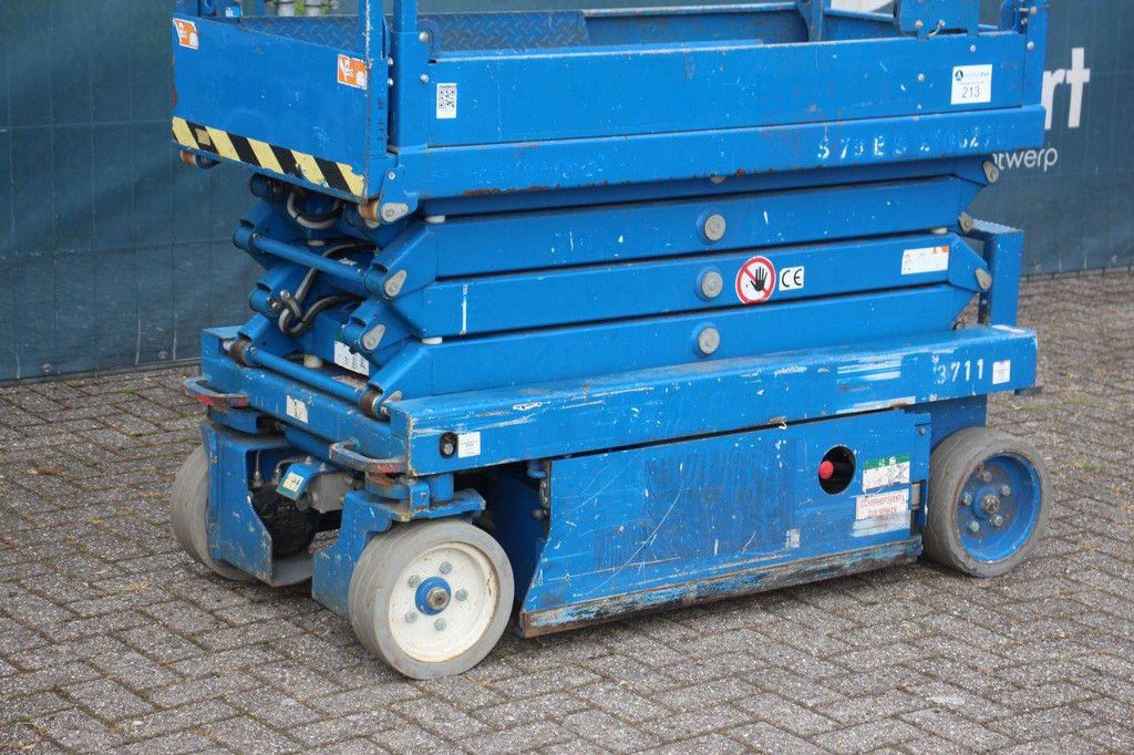 Skyjack SJ III Scherenarbeitsbühne 3219 Elektrisch 227 kg 7,8 m 2015