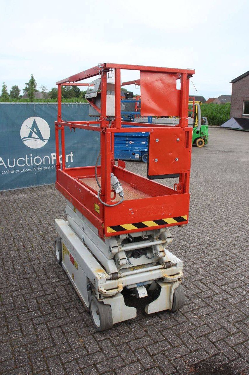 Skyjack SJ III Scherenarbeitsbühne 3219 Elektrisch 227 kg 7,8 m 2015