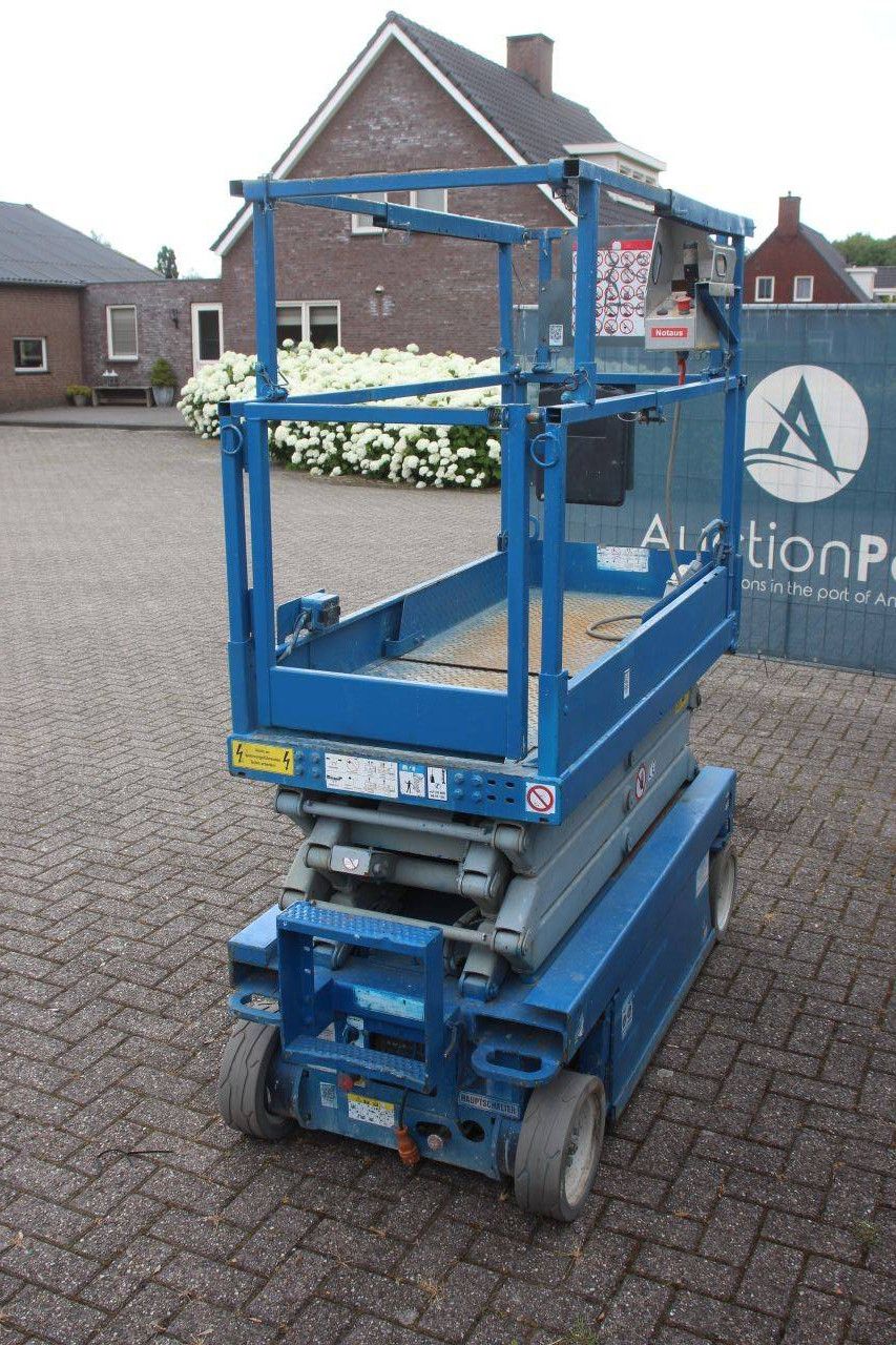Skyjack SJ III Scherenarbeitsbühne 3219 Elektrisch 227 kg 7,8 m 2015