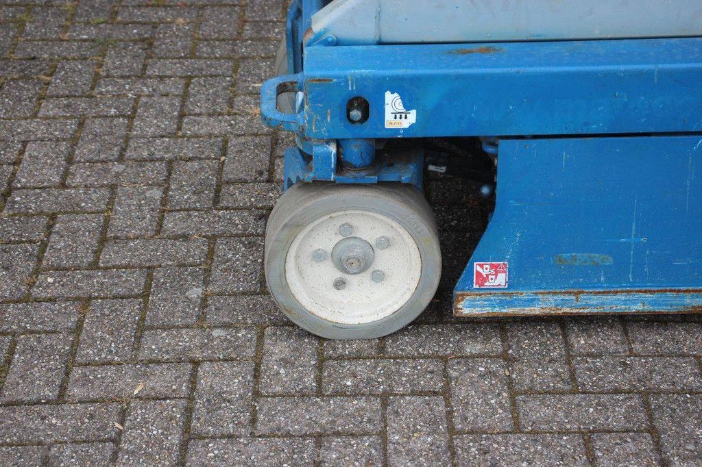 Skyjack SJ III Scherenarbeitsbühne 3219 Elektrisch 227 kg 7,8 m 2015