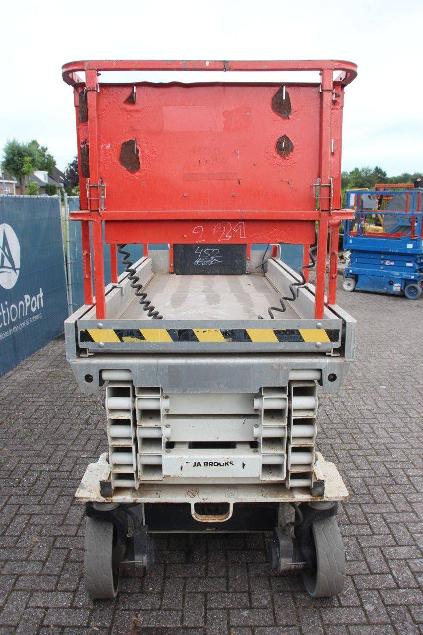 Scherenbühne JLG 2646 ES Electric 230kg 9.92m 2014