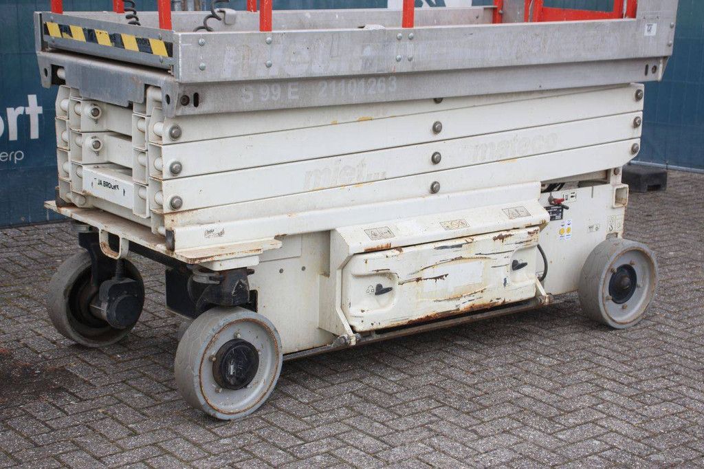 Scherenbühne JLG 2646 ES Electric 230kg 9.92m 2014