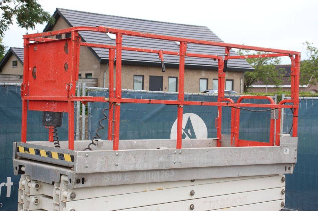 Scherenbühne JLG 2646 ES Electric 230kg 9.92m 2014