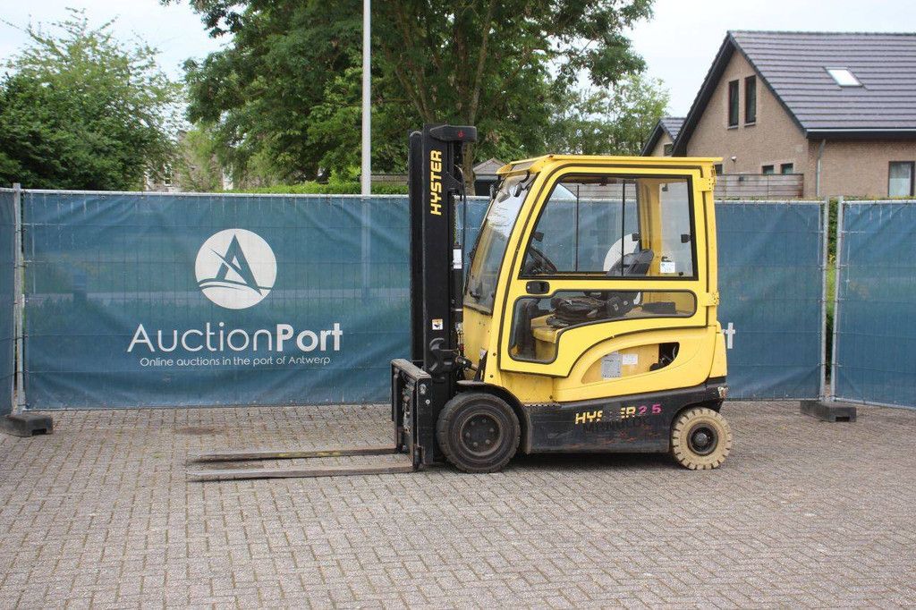Gabelstapler Hyster J2.5XN Elektro 2380 kg 4,95 m 2018