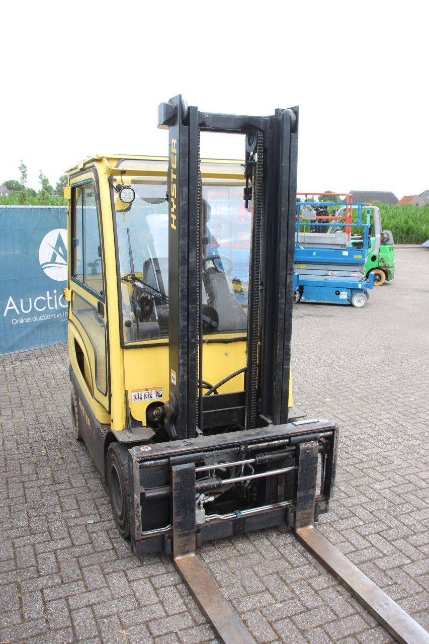 Gabelstapler Hyster J2.5XN Elektro 2380 kg 4,95 m 2018