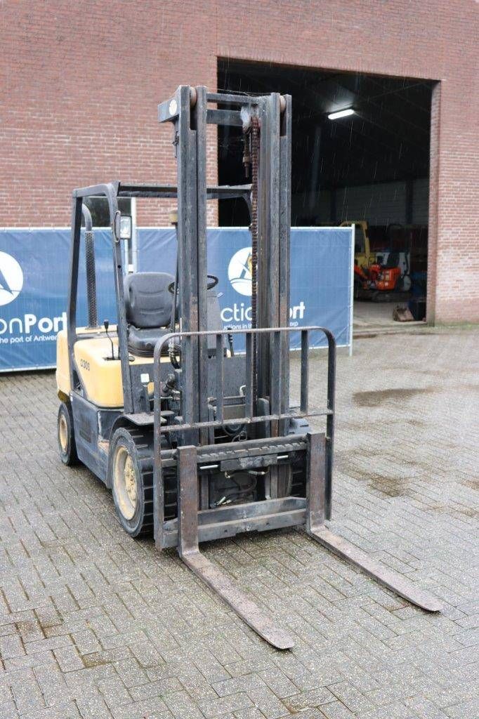 Forklift Daewoo D30S-3 Diesel 3000kg 3.0m 2000
