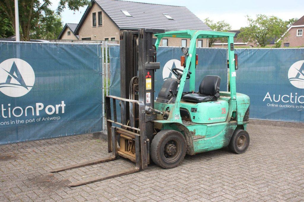 Forklift Mitsubishi FD25K Diesel 2500kg 2000
