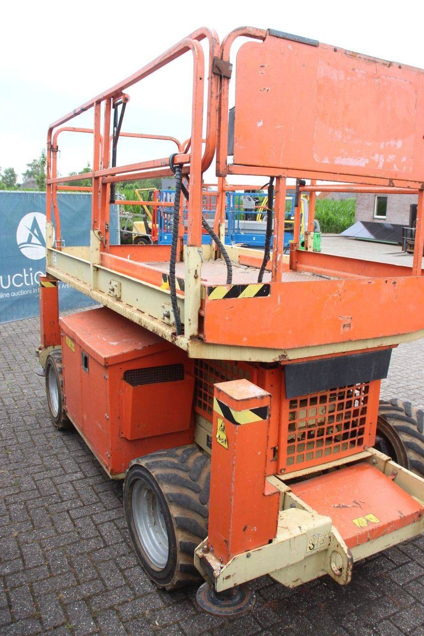 Scherenbühne JLG 260MRT Diesel 570kg 7,92m 2007