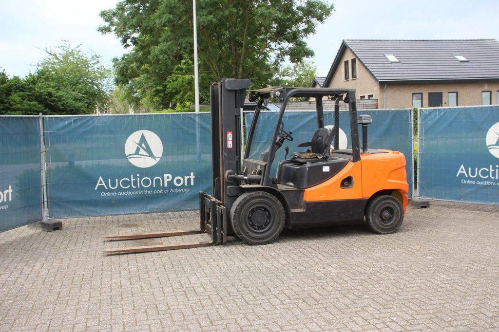 Doosan 045SC-5 Diesel Forklift 4500kg 3.3m 2012