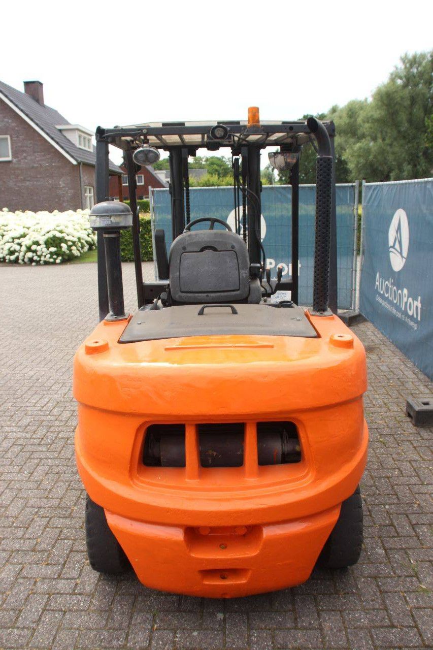 Doosan 045SC-5 Diesel Forklift 4500kg 3.3m 2012
