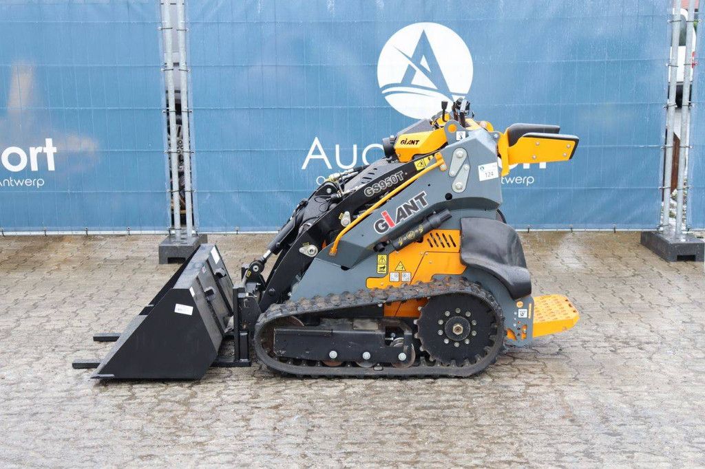 Skid steer loader Giant GS950T Diesel 2025