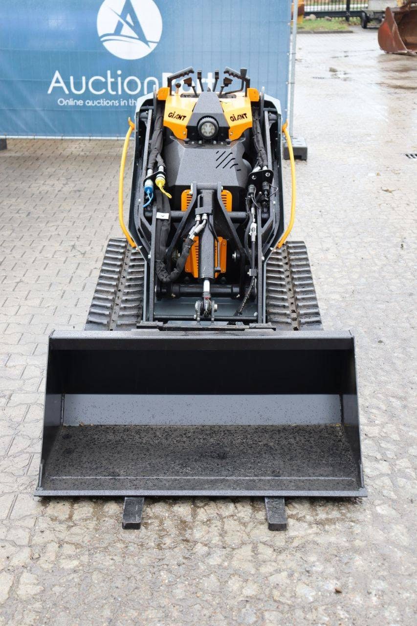 Skid steer loader Giant GS950T Diesel 2025