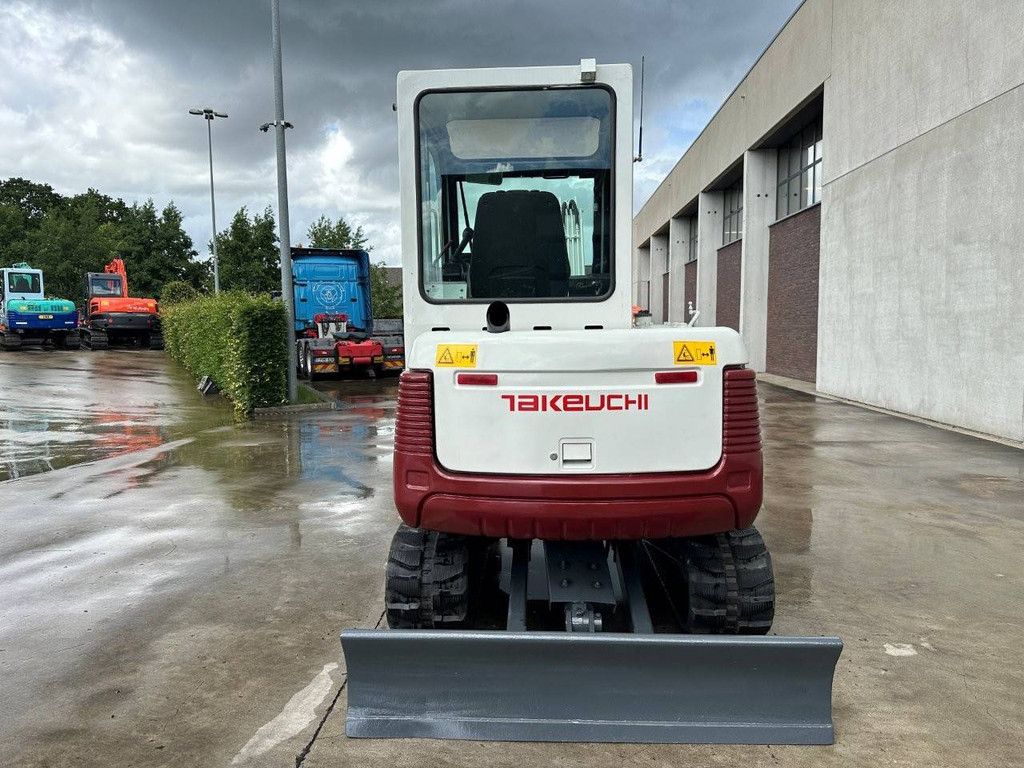 Midigraafmachine Takeuchi TB135 Diesel 2014