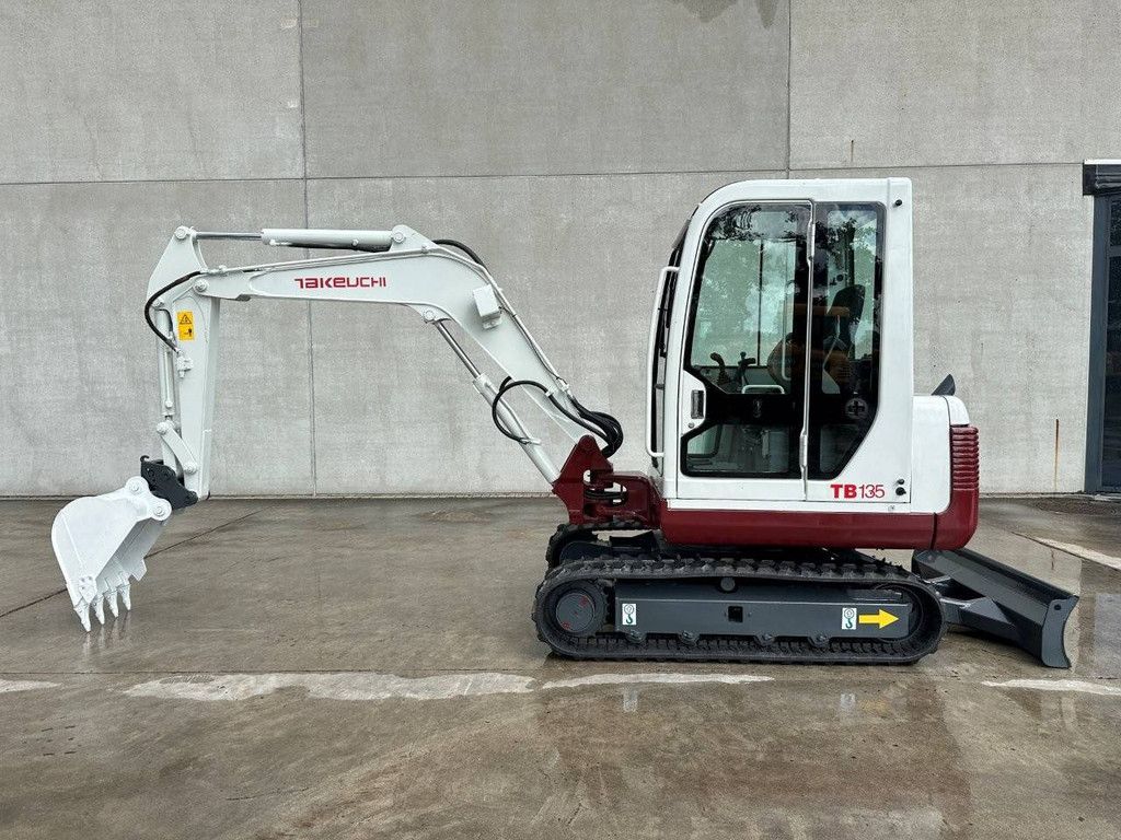 Midigraafmachine Takeuchi TB135 Diesel 2014