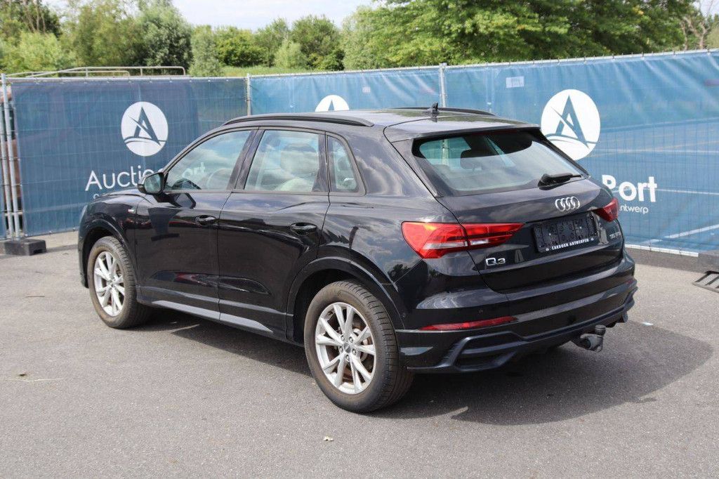 SUV Audi Q3 Benzin 150 PS 2019 (Marge)