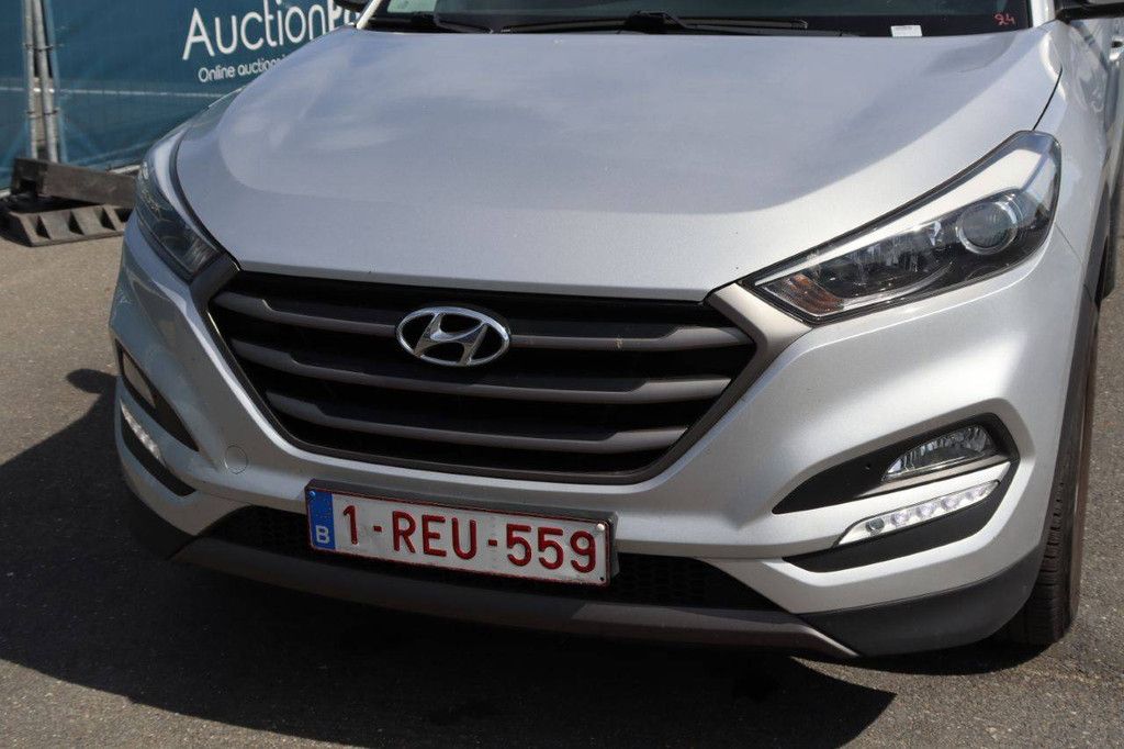 SUV Hyundai Tucson Benzin 132 PS 2016 (Marge)