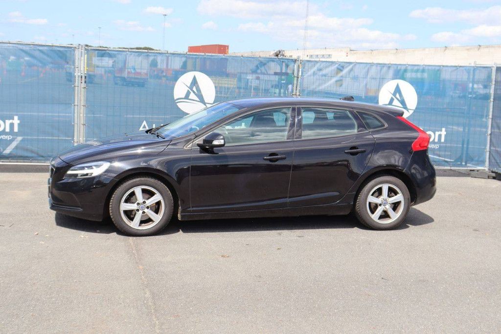 Pkw Volvo V40 Diesel 120 PS 2018 (Margin)