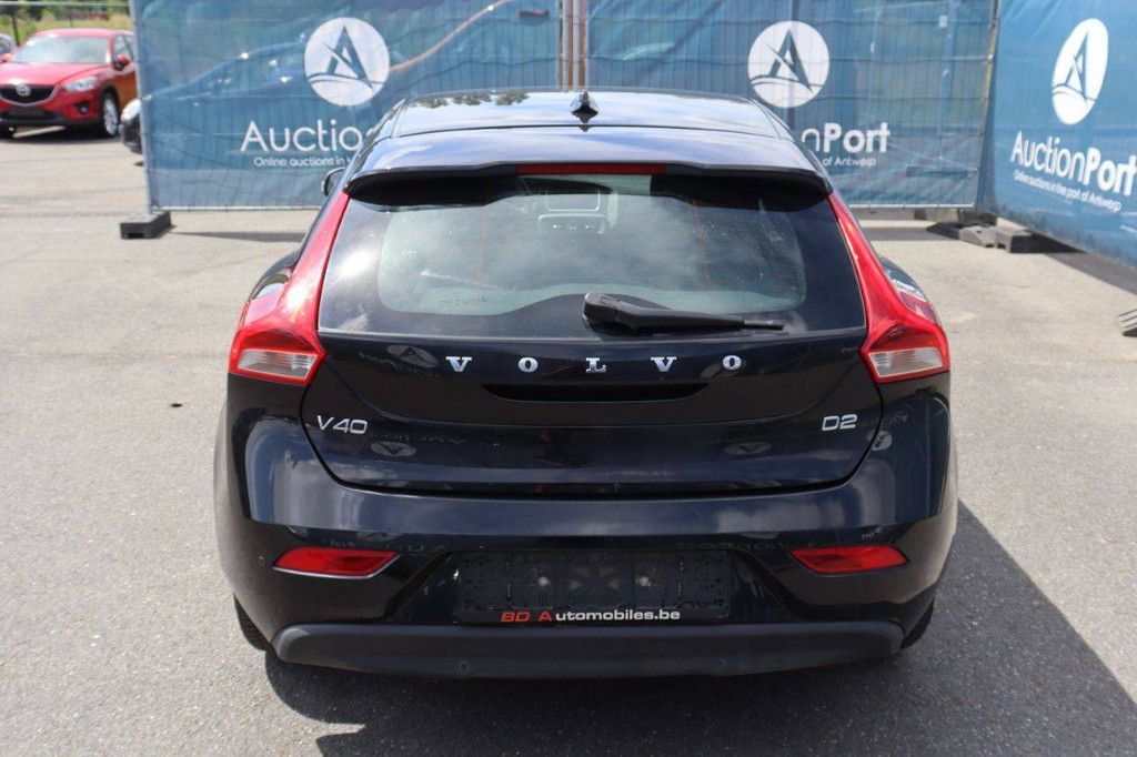 Pkw Volvo V40 Diesel 120 PS 2018 (Margin)