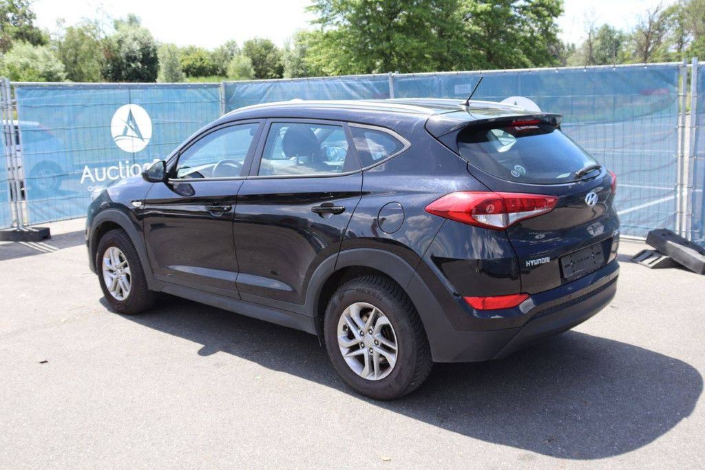 SUV Hyundai Tucson Benzin 132 PS 2015 (Margin)