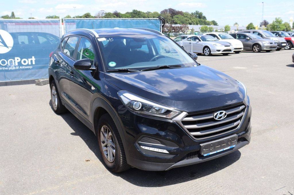 SUV Hyundai Tucson Benzin 132 PS 2015 (Margin)