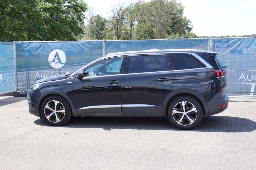 SUV Peugeot 5008 Diesel 115 PS 2017 (Margin)