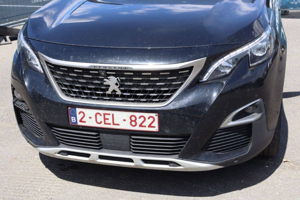 SUV Peugeot 5008 Diesel 115 PS 2017 (Margin)