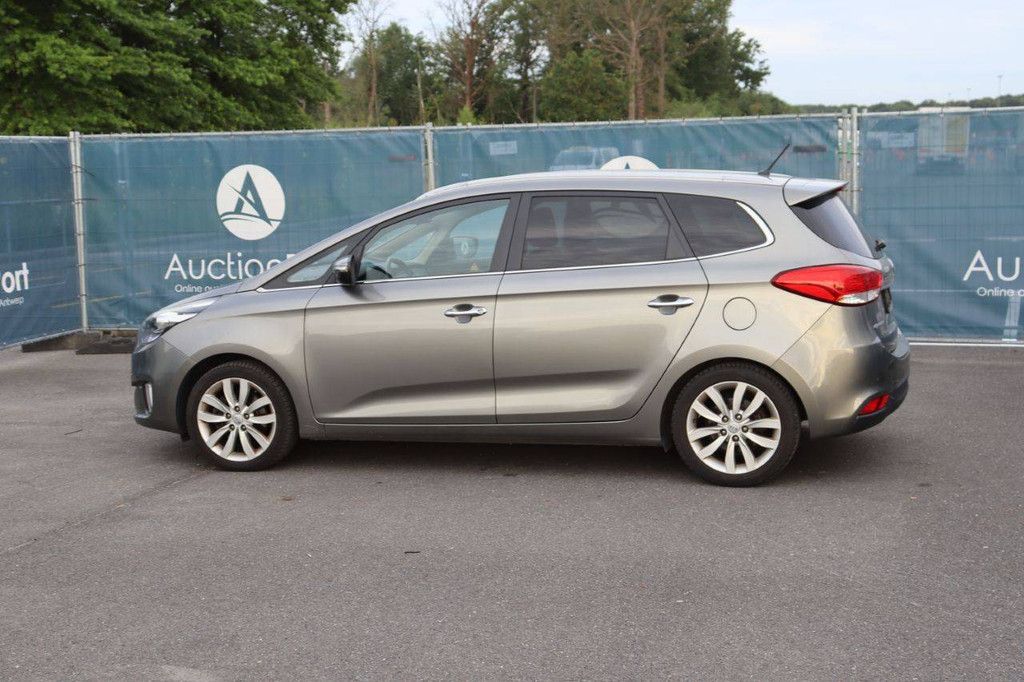 Pkw Kia Carens Benzin 135 PS 2014 (Margin)