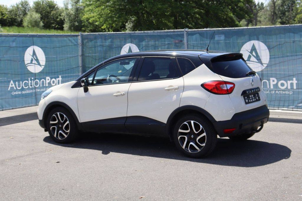 Pkw Renault Captur Diesel 90 PS 2013 (Margin)