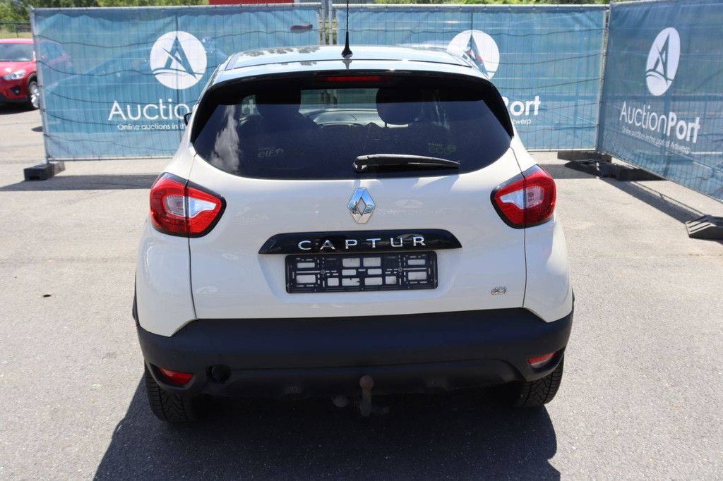 Pkw Renault Captur Diesel 90 PS 2013 (Margin)