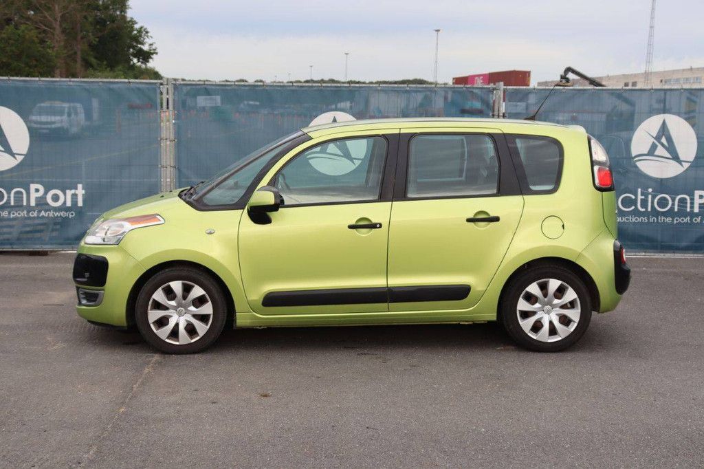 Pkw Citroen C3 Picasso Benzin 95 PS 2012 (Margin)