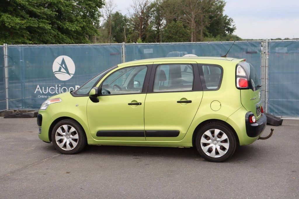 Pkw Citroen C3 Picasso Benzin 95 PS 2012 (Margin)