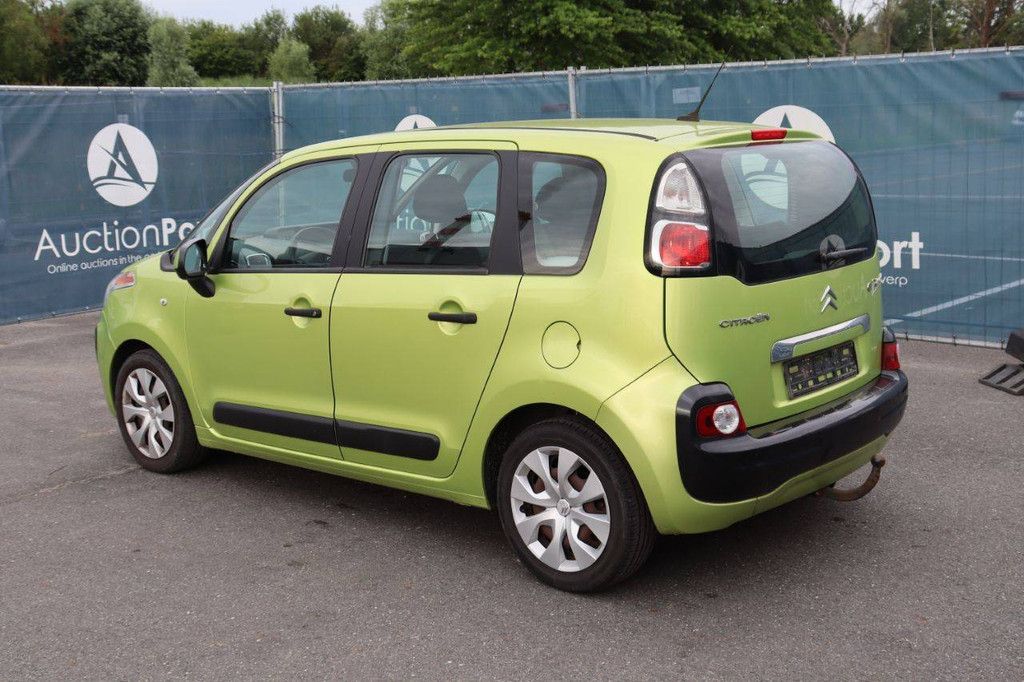 Pkw Citroen C3 Picasso Benzin 95 PS 2012 (Margin)