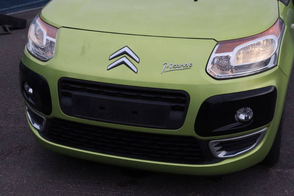 Pkw Citroen C3 Picasso Benzin 95 PS 2012 (Margin)